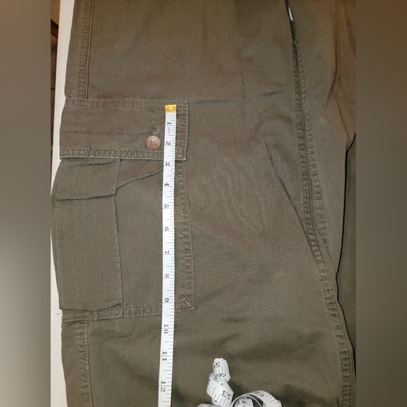 Dark Brown Levi's Women's Cargo Pants - Chocolate Brown, Sz XL - Picture 7 of 14